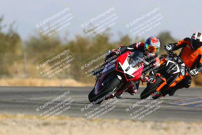 media/Jan-14-2024-SoCal Trackdays (Sun) [[2e55ec21a6]]/Turn 2 (1025am)/